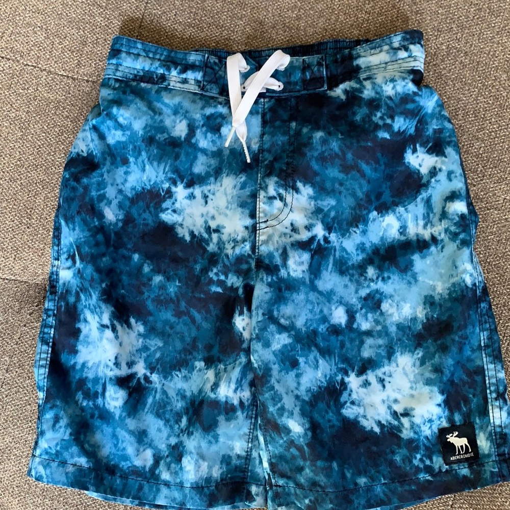 Abercrombie Boys Board Short size 11/12
